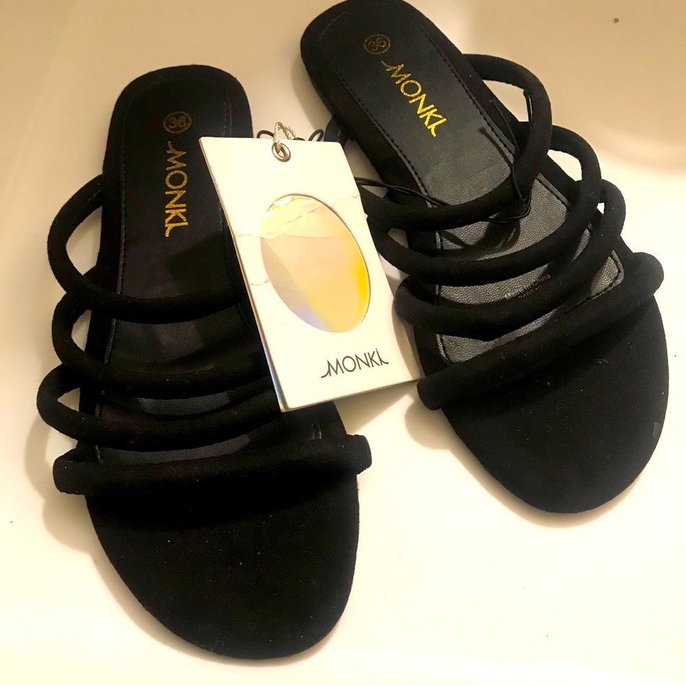 Monkl Black Sandals